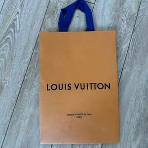 Louis Vuitton paper bag